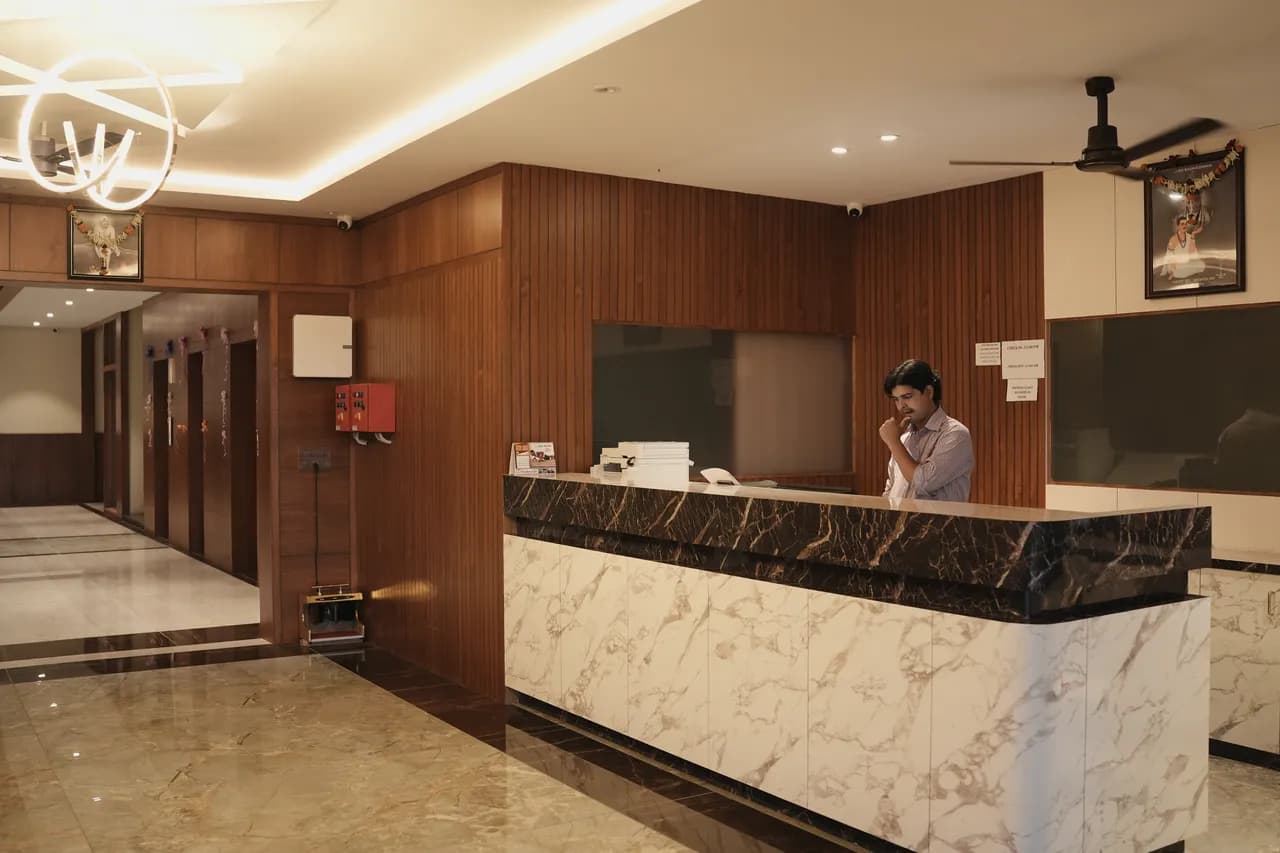 Board Room at Hotel Shiva Inn 2